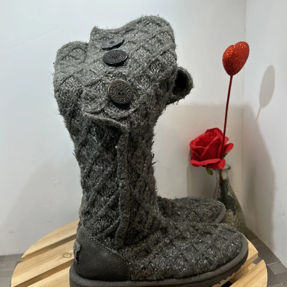 UGG Bailey‎ button boots